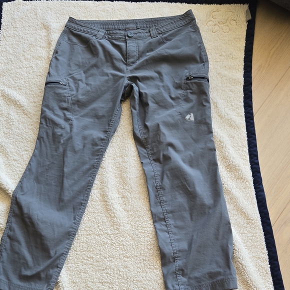 Eddie Bauer Pro Guide Pants by First Ascent Size 12P - Picture 1 of 5